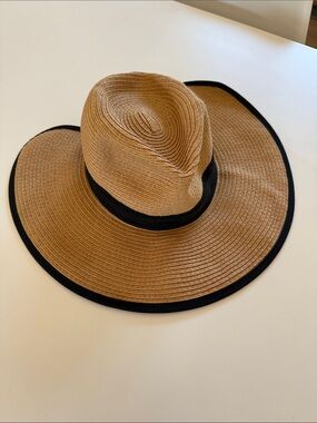 Vince Camuto Tan Straw Sun Hat with Black Trim